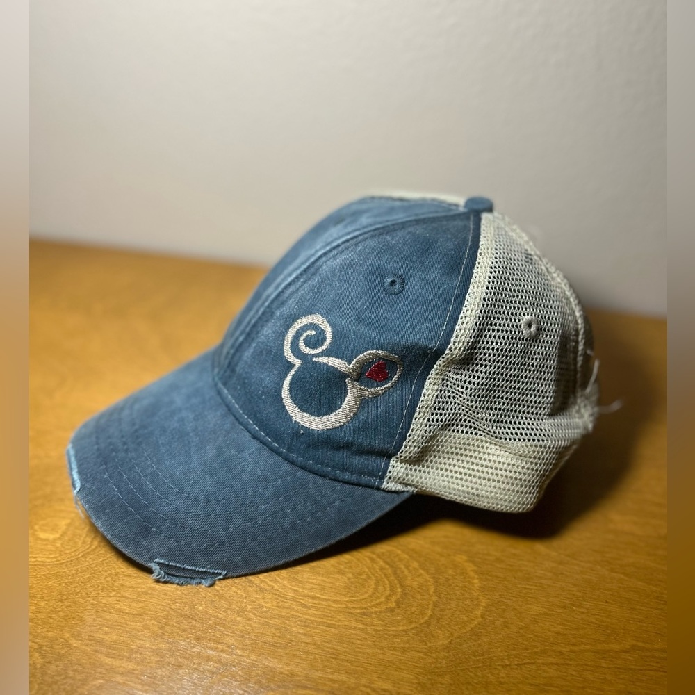 Mickey Mouse  Mini Mouse Head Logo Womens Trucker Hat Cap Surfer look